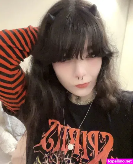 Emitriz OnlyFans Thumbnail #Bif1gDYPt1