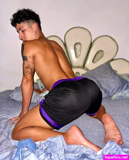 Emivelaaa OnlyFans Thumbnail #8j5QvNw10E