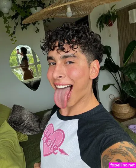 Emivelaaa OnlyFans Thumbnail #ANTzKX110J