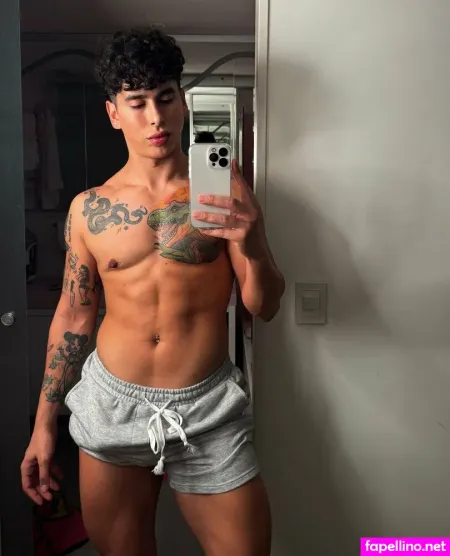 Emivelaaa OnlyFans Thumbnail #TC3tVk53KY