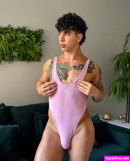 Emivelaaa OnlyFans Thumbnail #aKchV0IsA1