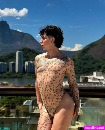 Emivelaaa OnlyFans Thumbnail #hM0SqNwcDN