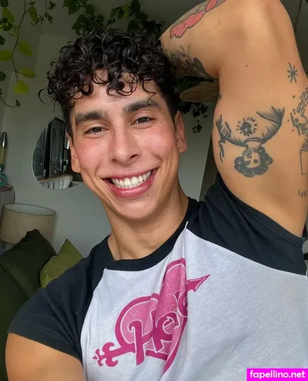 Emivelaaa OnlyFans Thumbnail #oJNlLAFGaD