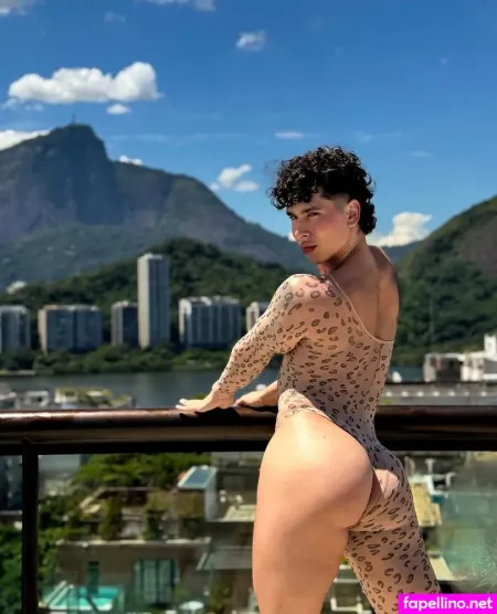 Emivelaaa Main Profile Photo