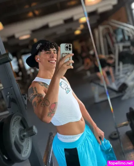 Emivelaaa OnlyFans Thumbnail #r6gOJOJyXF