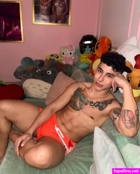 Emivelax OnlyFans Thumbnail #3MMsYMjemA