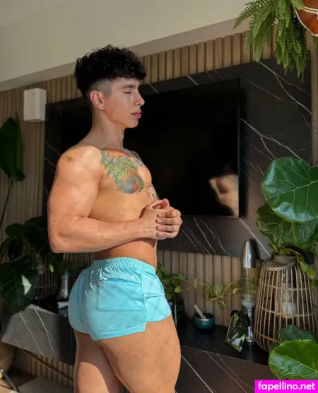 Emivelax OnlyFans Thumbnail #mRCUR1JQid