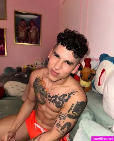 Emivelax OnlyFans Thumbnail #vAO3EWrwe3