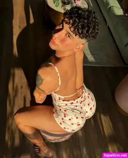 Emivelax OnlyFans Thumbnail #vwqSGdxyG8