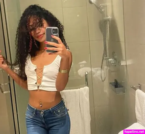 Emizuuuu Em1lysofia Main Profile Photo