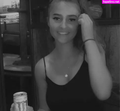 Emizzillo OnlyFans Thumbnail #BYakK3ISLc