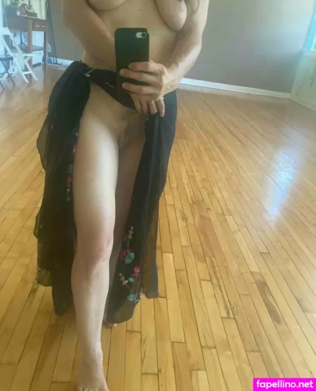 Emlilah OnlyFans Thumbnail #vdMQKxKLvw