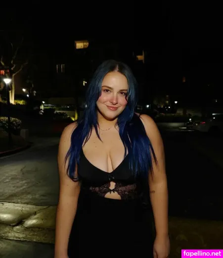 Emlyn OnlyFans Thumbnail #FjJCorm2dO