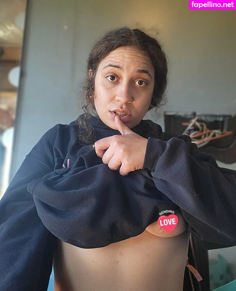 LoomisEmm, emmloomis, fit.trippy Nude Leaked OnlyFans Photo #8QQ6YdkkEc