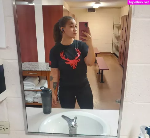 Emm Loomis OnlyFans Thumbnail #TN5LKiZJ01