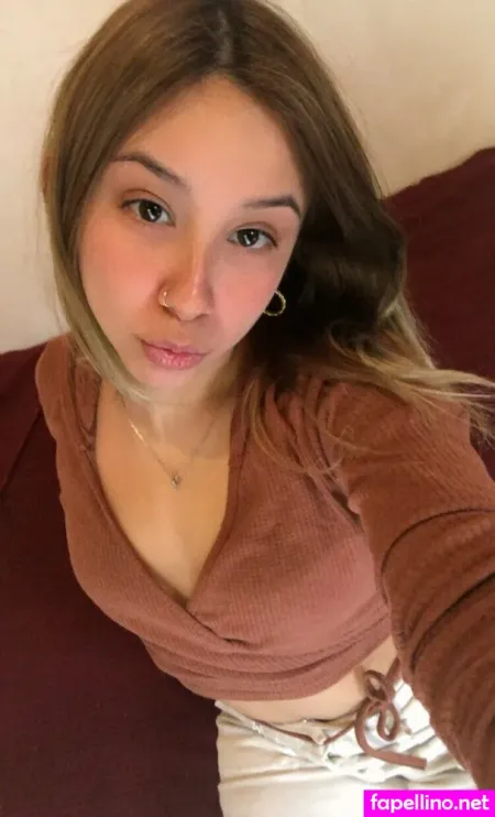 Emma Acosta OnlyFans Thumbnail #ItnlF9fEZ3