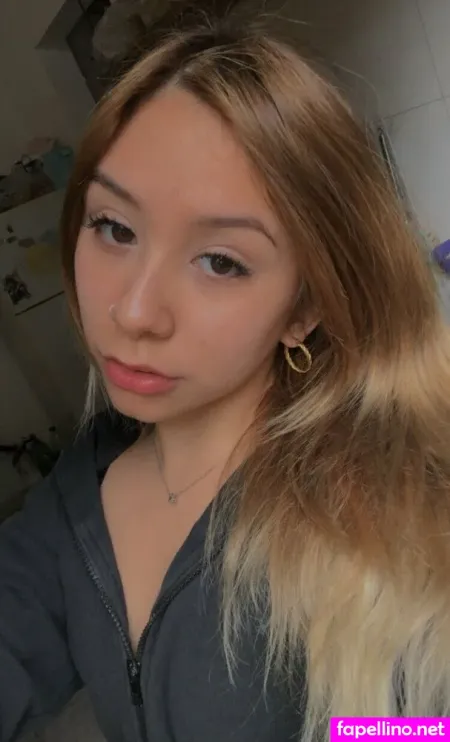 Emma Acosta OnlyFans Thumbnail #zHcyUg1Ylm