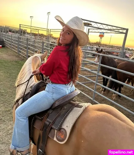 Emma Apel OnlyFans Thumbnail #KbDGdJq6u8