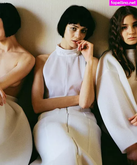 Emma Appleton OnlyFans Thumbnail #o6ukw2Jqn5