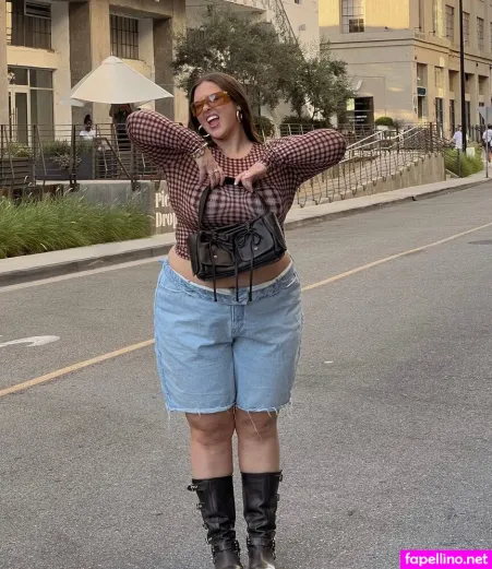 Emma Arletta OnlyFans Thumbnail #5lH56JS51P