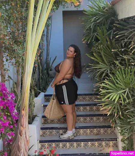 Emma Arletta OnlyFans Thumbnail #7uI4YwyQae