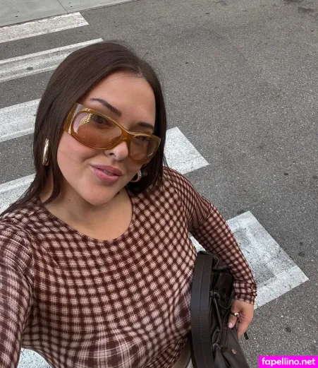 Emma Arletta OnlyFans Thumbnail #e8hGwwDd85