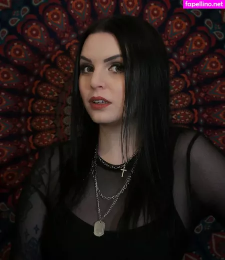 Emma Blackery OnlyFans Thumbnail #H4Dpvh1zWN