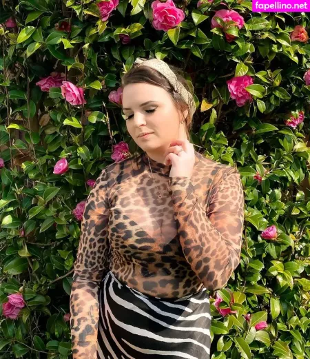 Emma Blackery OnlyFans Thumbnail #Ls4ZU3527g