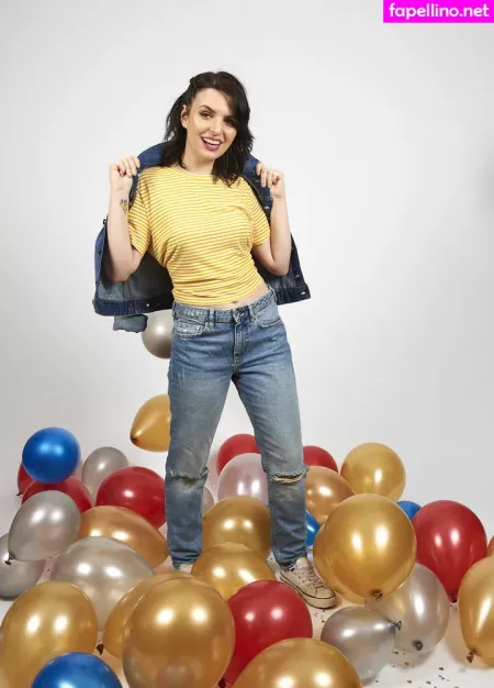 Emma Blackery OnlyFans Thumbnail #oJvcwAkuWd