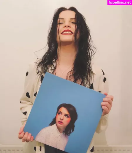 Emma Blackery OnlyFans Thumbnail #riuZmaAC3d