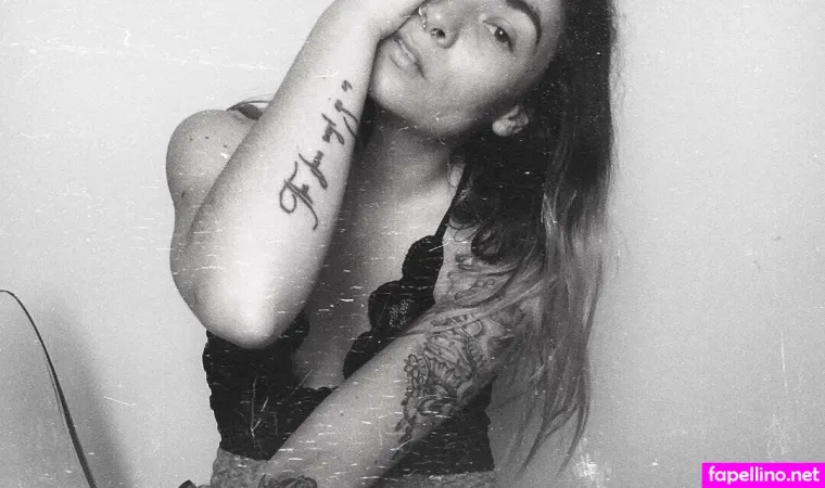 Emma Bosse OnlyFans Thumbnail #RmdEoub8nM