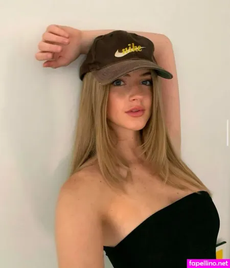 Emma Burnze OnlyFans Thumbnail #YT9AYtfKnQ