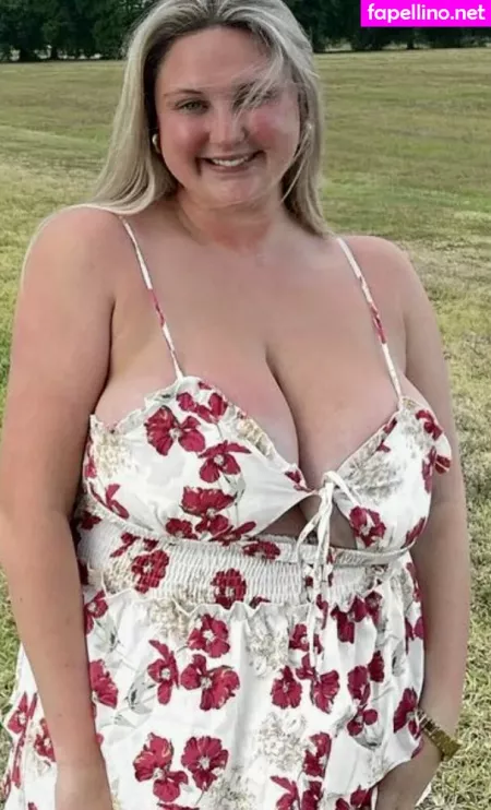 Emma Burzynski OnlyFans Thumbnail #NfbIxJIXaP