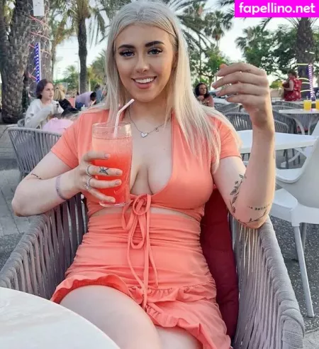 Emma C OnlyFans Thumbnail #ch3EFuPbR1