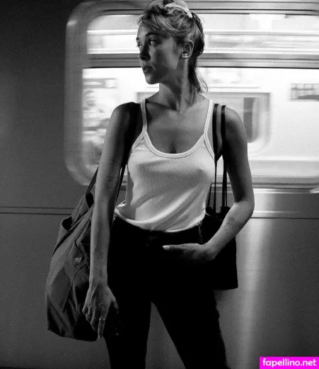 Emma Carmi Main Profile Photo