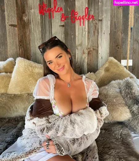 Emma Char OnlyFans Thumbnail #zAcKB0wtN3