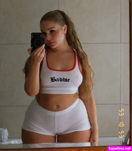 Emma Christina OnlyFans Thumbnail #lnfFl5EZKj