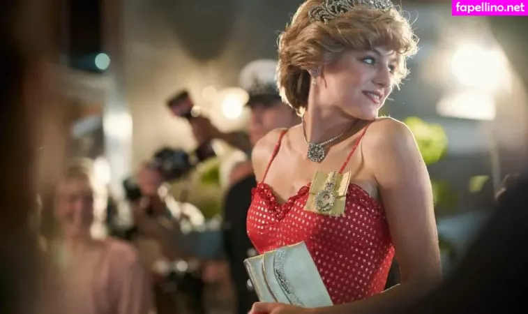 Emma Corrin OnlyFans Thumbnail #3oINWX0zOt