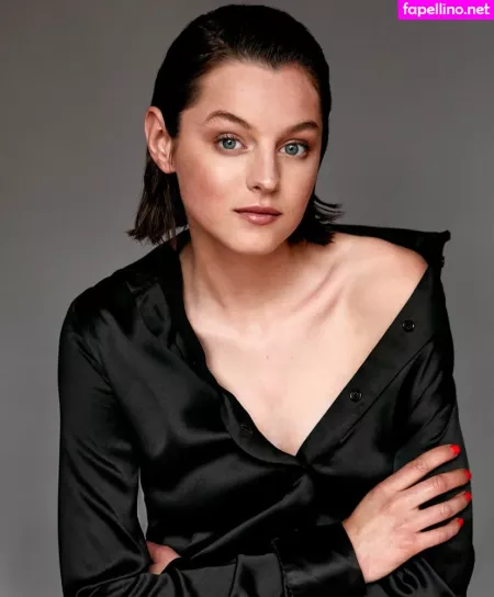 Emma Corrin OnlyFans Thumbnail #MkLXzFGqb4