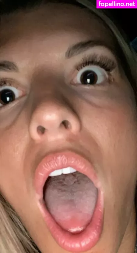 Emma Dahline OnlyFans Thumbnail #TIrJtNPL9i