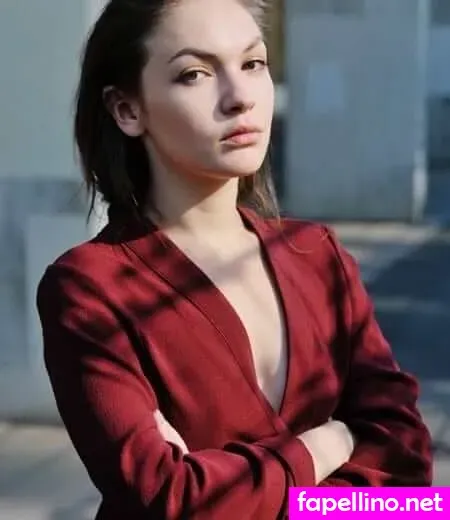 Emma Drogunova OnlyFans Thumbnail #7EDBMdYjpL