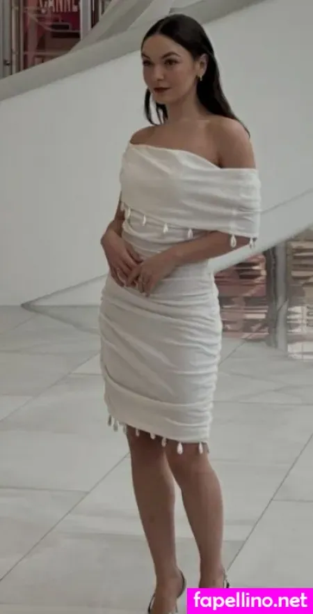 Emma Drogunova OnlyFans Thumbnail #XDR8BFveIp