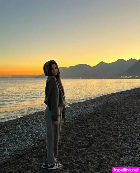 Emma Emmyy OnlyFans Thumbnail #Qd0fNU6VFl