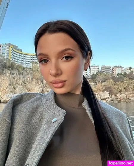 Emma Emmyy OnlyFans Thumbnail #fxpeKF7X7D