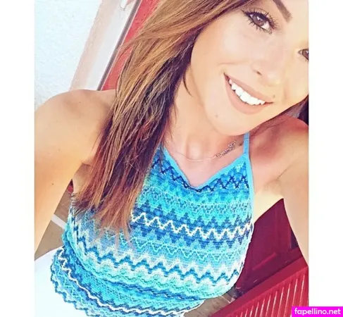 Emma Fontes OnlyFans Thumbnail #V1wTILduam
