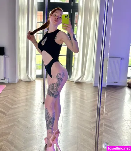 Emma Fox Red OnlyFans Thumbnail #PG7U3pXZOY