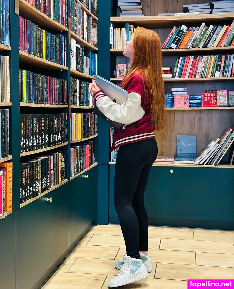 emma.fox.red, foxredrolo Nude Leaked OnlyFans Photo #UhX7bbomZs