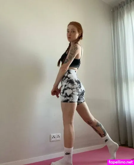 Emma Fox Red OnlyFans Thumbnail #cjlDgNbFwO