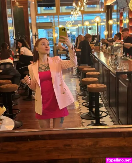 Emma Fox Red OnlyFans Thumbnail #nwwcTIqaJs