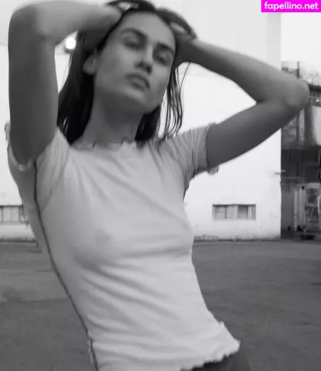 Emma Goldberg OnlyFans Thumbnail #9rQv1ZryVS